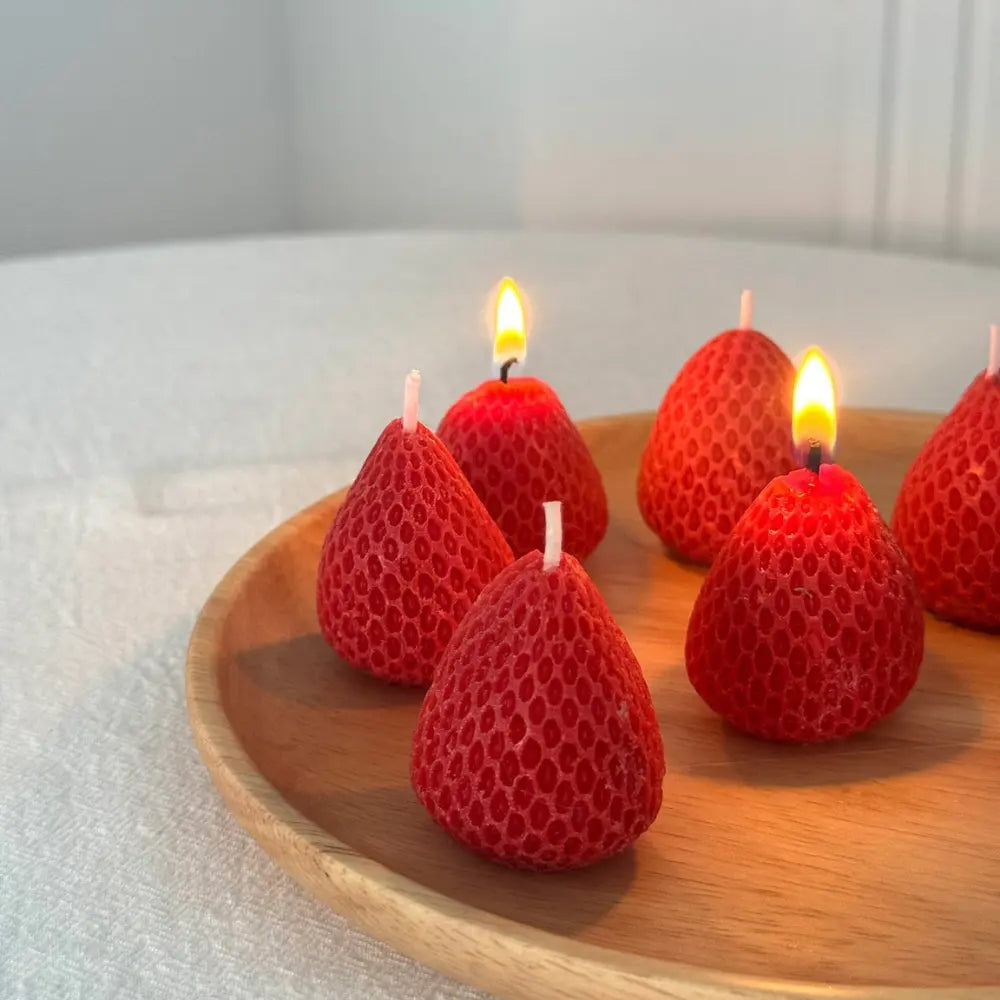 NYVOSE Sweet Strawberry Candle Set — product image 1